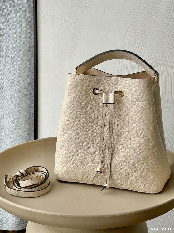 Cheap LOUIS NÉONOÉ MM VUITTON 0713
